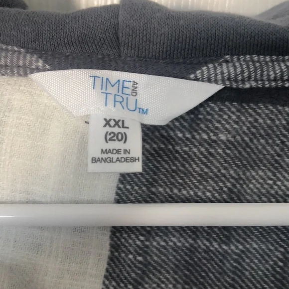 3/$30 ~ gray flannel - Picture 3 of 3